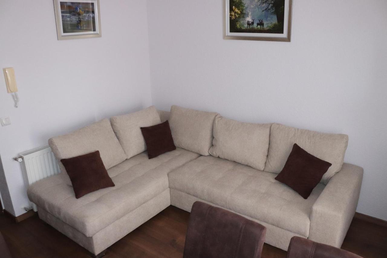 Liget Apartmanhaz Kehidakustány المظهر الخارجي الصورة